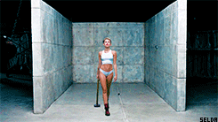 Miley Cyrus GIF. Artiesten Miley cyrus Wow Gifs Verwonderd Snik 