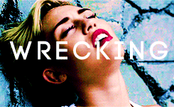 Miley Cyrus GIF. Artiesten Miley cyrus Gifs Snl 