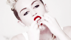 Miley Cyrus GIF. Beroemdheden Artiesten Miley cyrus Gifs Ja 