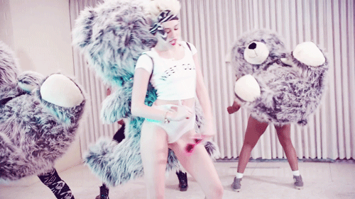 Artiesten Miley cyrus Gifs glimlach onhandig 