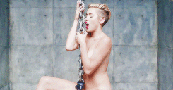 Miley Cyrus GIF. Muziek Artiesten Miley cyrus Gifs Cant we videoclip stoppen 