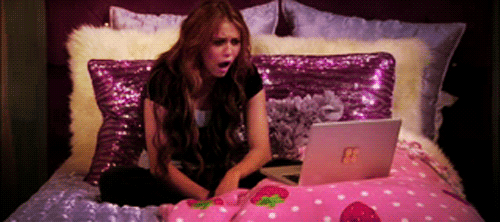 Bang Artiesten Miley cyrus Gifs geschokt beschaamd verlegen bekentenis 