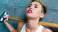Miley Cyrus GIF. Beroemdheden Artiesten Miley cyrus Gifs Geschokt 