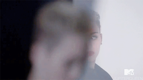 Beroemdheden Artiesten Miley cyrus Gifs geschokt 
