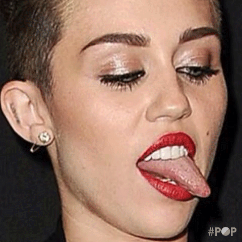 Boos Artiesten Miley cyrus Dronken Gifs  gek 