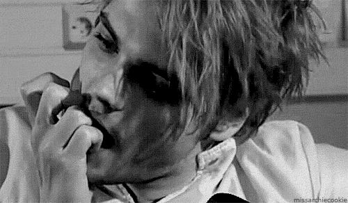 Artiesten My chemical romance Helena Gifs frank iero 