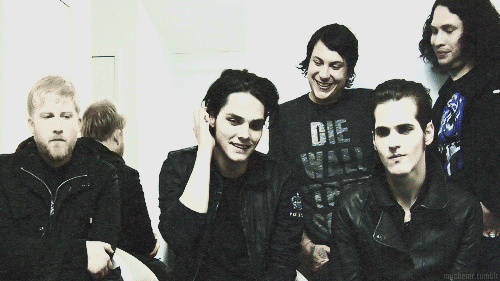 Artiesten My chemical romance Gifs mcr frank iero 