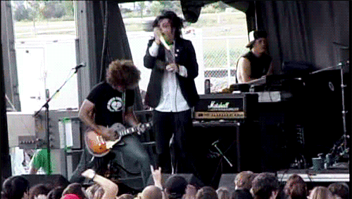 Artiesten My chemical romance Gifs na na na 