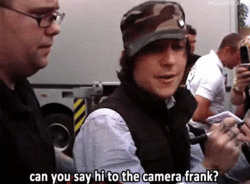 My Chemical Romance GIF. Artiesten Tieners My chemical romance Gifs Frank iero 