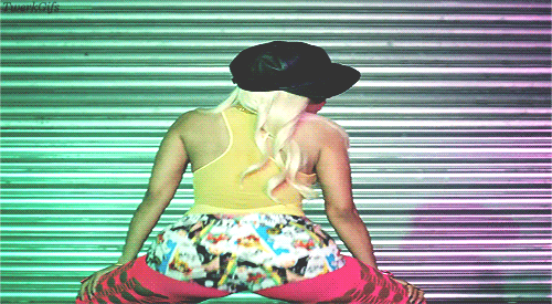 Artiesten Gifs Nicki minaj american idol brandwond zuigen 