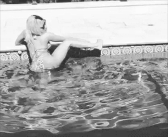 Nicki Minaj GIF. Artiesten Gifs Nicki minaj American idol Brandwond Zuigen 