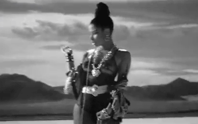 Artiesten Gifs Nicki minaj teef aub Beez in de val 