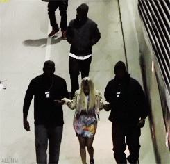 Nicki Minaj GIF. Artiesten Gifs Nicki minaj Teef aub Beez in de val 
