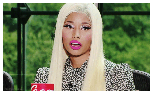 Artiesten Gifs Nicki minaj schaduw BET Awards geheim hush hush 