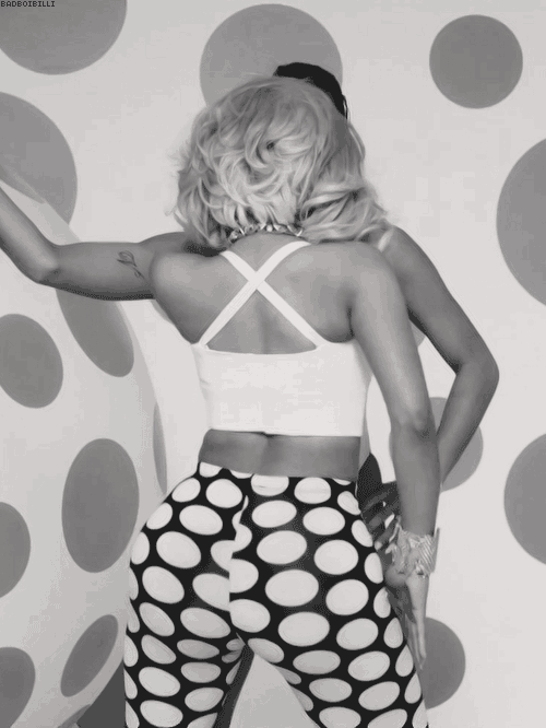 Artiesten Gifs Nicki minaj dans ja american idol hell yeah 