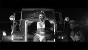 Nicki Minaj GIF. Beroemdheden Artiesten Kim Gifs Nicki minaj Kim kardashian Kanye 
