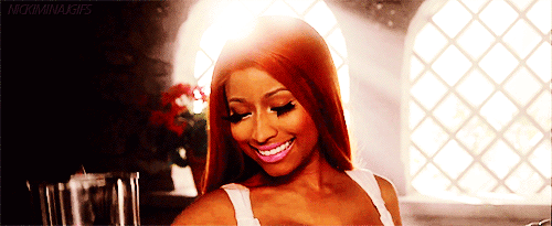 Artiesten Gifs Nicki minaj griezelig gelukkig va va voom 