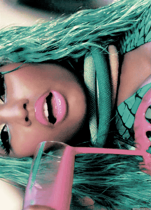 Artiesten Gifs Nicki minaj 