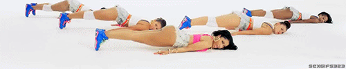 Artiesten Gifs Nicki minaj het denken kuiltjes 