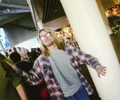 Baby GIF. Grappig Schattig Baby Sexy Gifs Nirvana  Grunge Kurt cobain Dave grohl Krist novoselic 