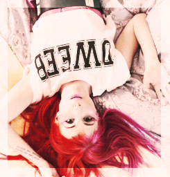 Paramore GIF. Artiesten Paramore Gifs Hayley williams Taylor york Jeremy davis Voorzichtig 