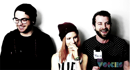 Artiesten Paramore Gifs zwart en wit 