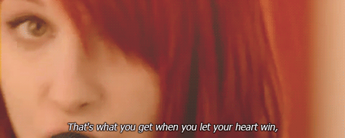 Artiesten Paramore Gifs muziekvideo aint it fun 