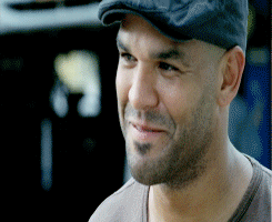 Prison Break GIF. Films en series Prison break Gifs Glimlach Gelukkig Fernando sucre Meesmuilen Amaury nolasco 