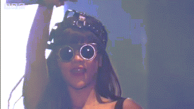 Artiesten Tong Rihanna Blij Gifs reactie glimlach 