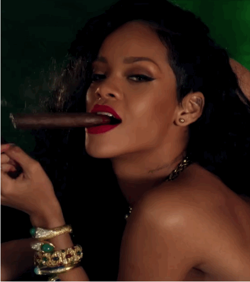 Strand Artiesten Rihanna Boot Gifs bardados 