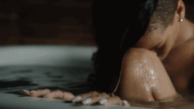 Muziek Artiesten Schattig Rihanna Bikini Gifs glimlach  aanbiddelijk zoet 