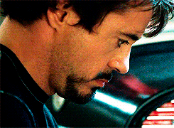 Robert Downey Jr GIF. Gifs Filmsterren Robert downey jr Mtv movie awards 2015 