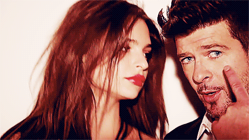 Artiesten Gifs Robin thicke blurred lines 