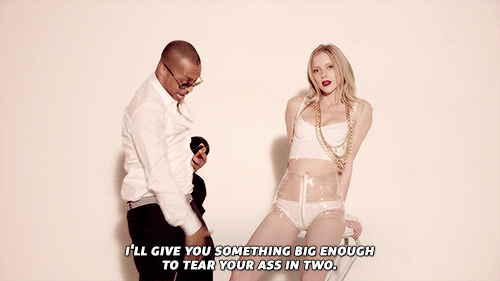 Artiesten Gifs Pharrell williams Robin thicke blurred lines Emily Ratajkowski 