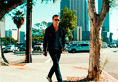 Ryan Gosling GIF. Wandelen Gifs Filmsterren Ryan gosling Drive 