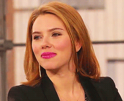 Scarlett Johansson GIF. Gifs Filmsterren Scarlett johansson Marvelcast 