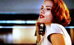 Scarlett Johansson GIF. Gifs Filmsterren Scarlett johansson Ja Opgewonden 