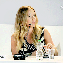 Scarlett Johansson GIF. Gifs Filmsterren Scarlett johansson 