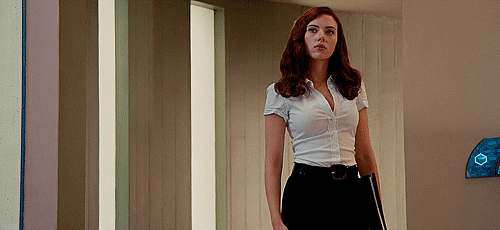 Scarlett Johansson GIF. Gifs Filmsterren Scarlett johansson Hitchcock Janet leigh 