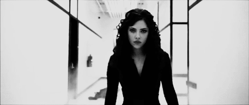 Scarlett Johansson GIF. Gifs Filmsterren Scarlett johansson Hitchcock Janet leigh 