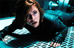 Scarlett Johansson GIF. Gifs Filmsterren Scarlett johansson Hitchcock Janet leigh 