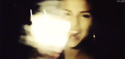 Artiesten Selena gomez Gifs 