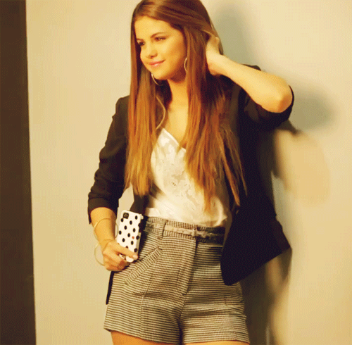 Artiesten Selena gomez Gifs Hotel Transylvania 
