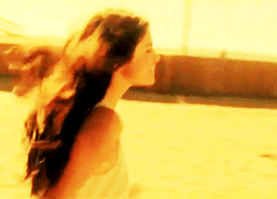 Selena Gomez GIF. Artiesten Selena gomez Gifs G Selena gomez gifs Selena gomez pictogrammen Selena gomez bewerkingen 