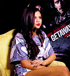 Selena Gomez GIF. Interview Artiesten Selena gomez Gifs Adidas neo label 