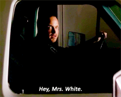 Breaking Bad GIF. Films en series Breaking bad Gifs Skyler white Walter white Door htbthomas Skyler zien door walts stront i 