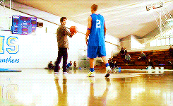 Spiderman GIF. Spiderman Films en series Gifs Jesusismyhostage &amp;#39;80 Ramones 