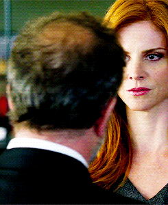 Suits GIF. Films en series Gifs Suits Mike ross 