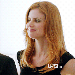 Suits GIF. Films en series Gifs Suits Meghan markle 