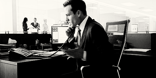 Films en series Gifs Suits glimlach harvey specter 